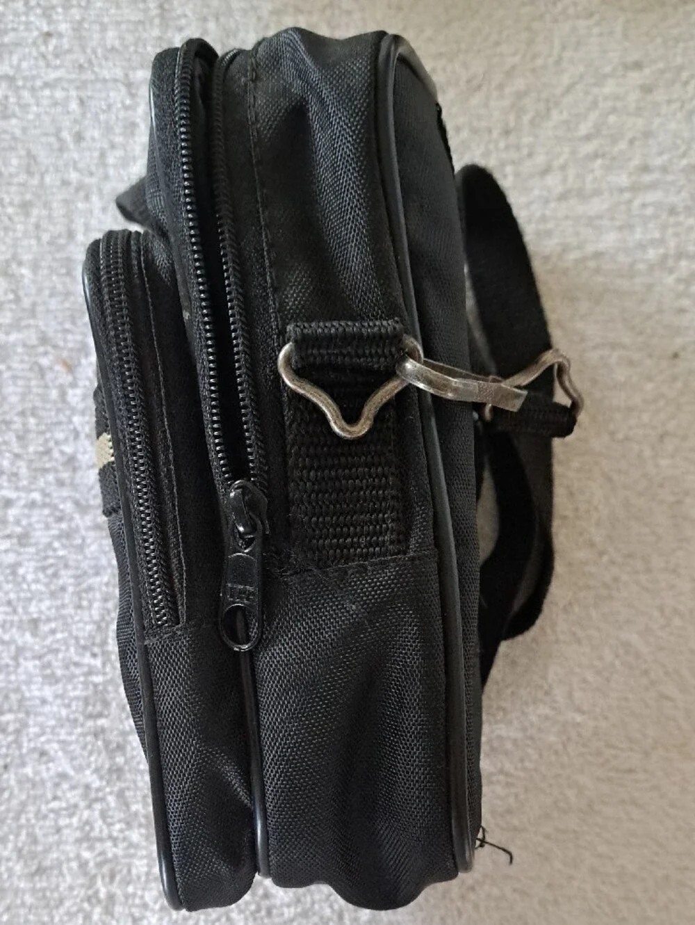 Minolta Freedom Zoom 90C QD 35MM Camera & Case